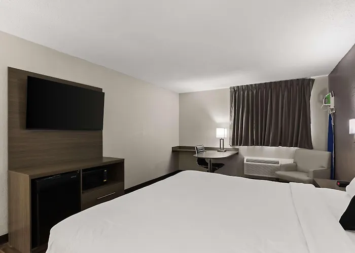 Hotel Red Lion & 2*