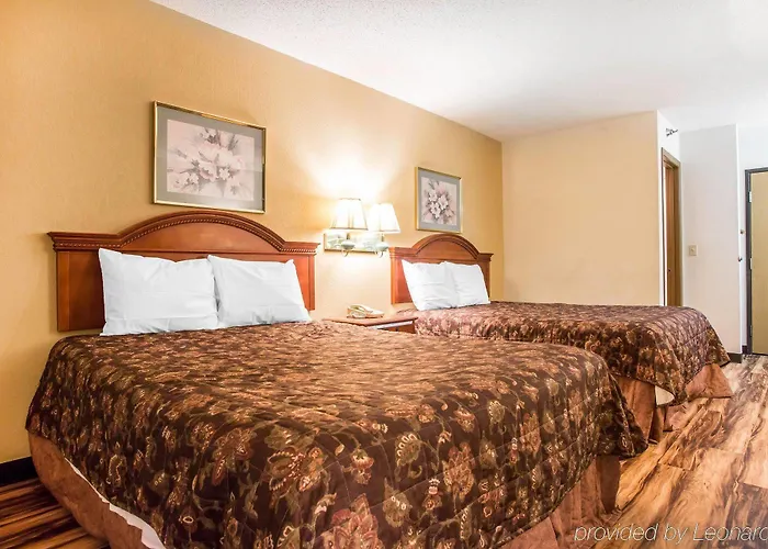 Red Lion & Hotel Caseyville