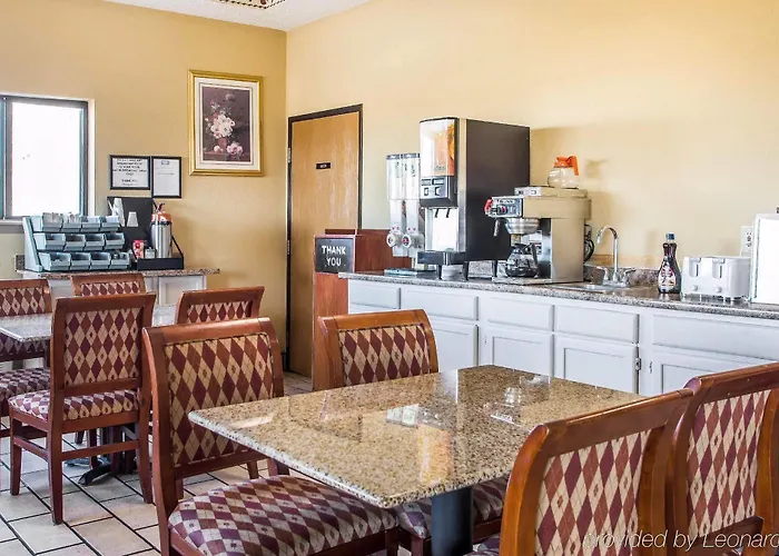 Red Lion & Hotel Caseyville