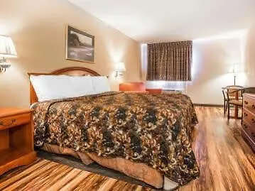 Red Lion & Hotel